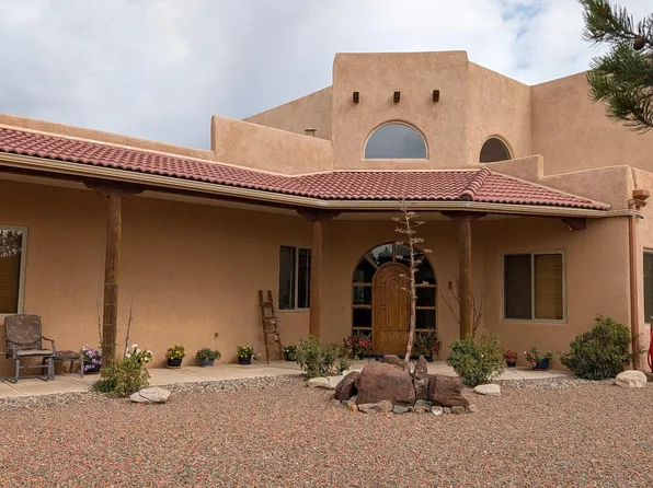 7 Pinon Grande, Edgewood, NM 87015