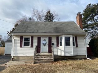 26 Ferndale Dr, Manchester, CT 06040