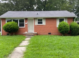 1601 Pichard St, Greensboro, NC 27401