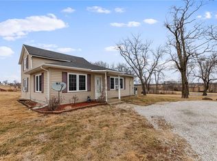 1584 NE Ollie Rd, Kingston, MO 64650