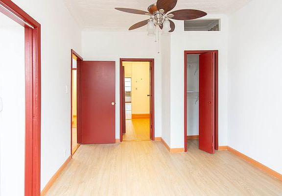 3rd image of 634 40th St Floor 2