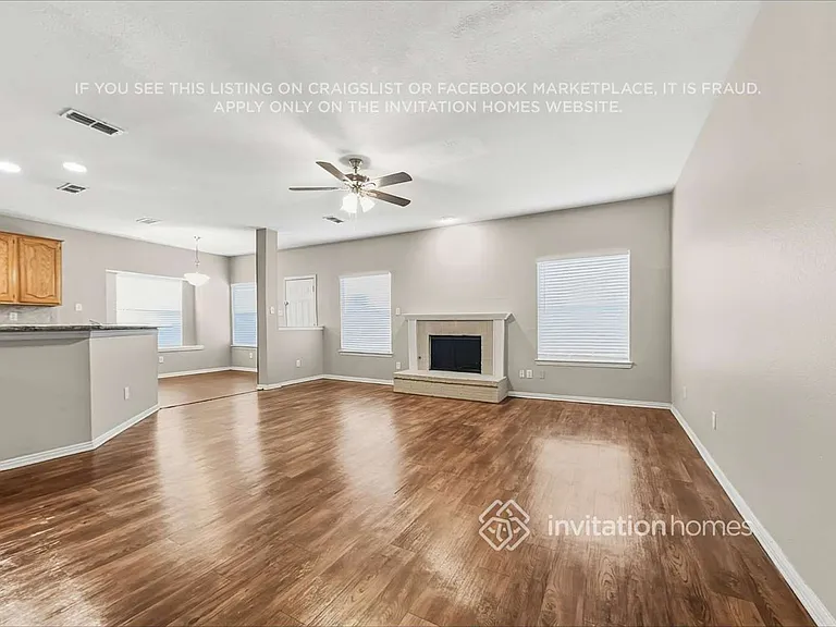 4000 Iris Ct — Photo 5