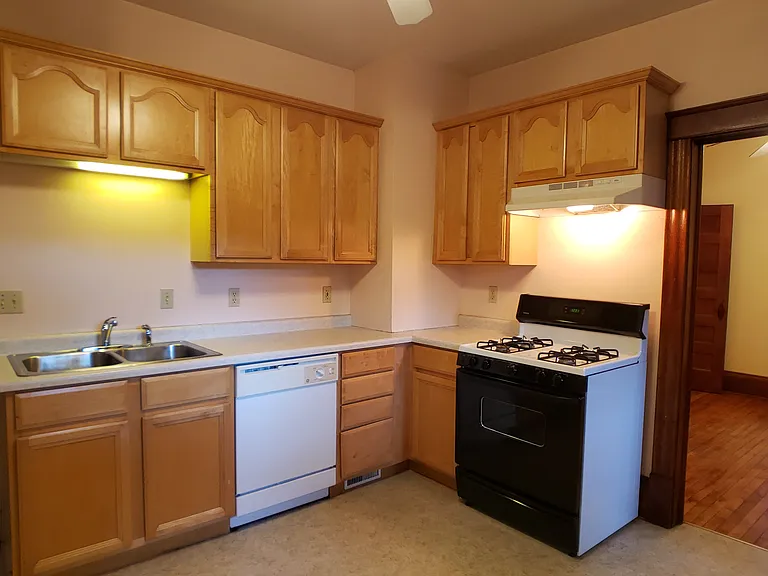 2713 Delaware St SE #1 — Photo 6
