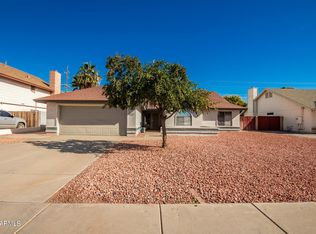 10121 N 75th Dr, Peoria, AZ 85345