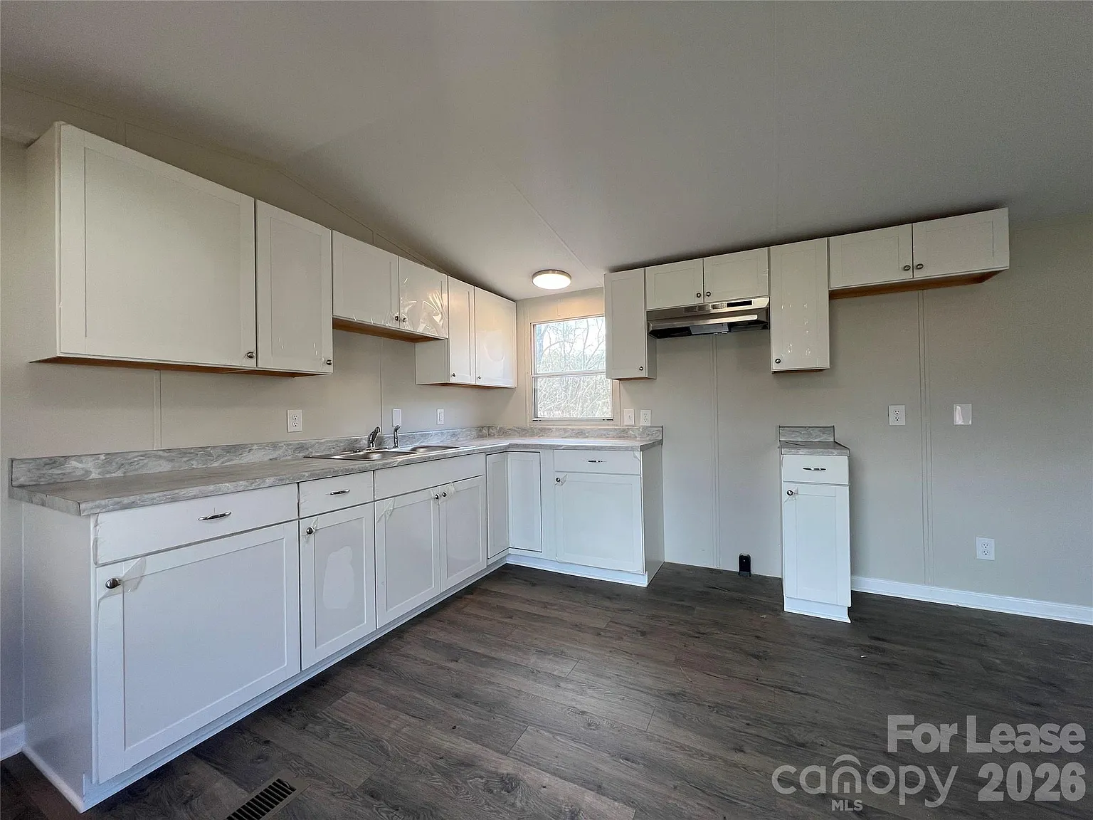 2 bed, 2.0 bath, $995 — Photo 4