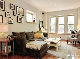 1650 W Superior St #13, Chicago, IL 60622