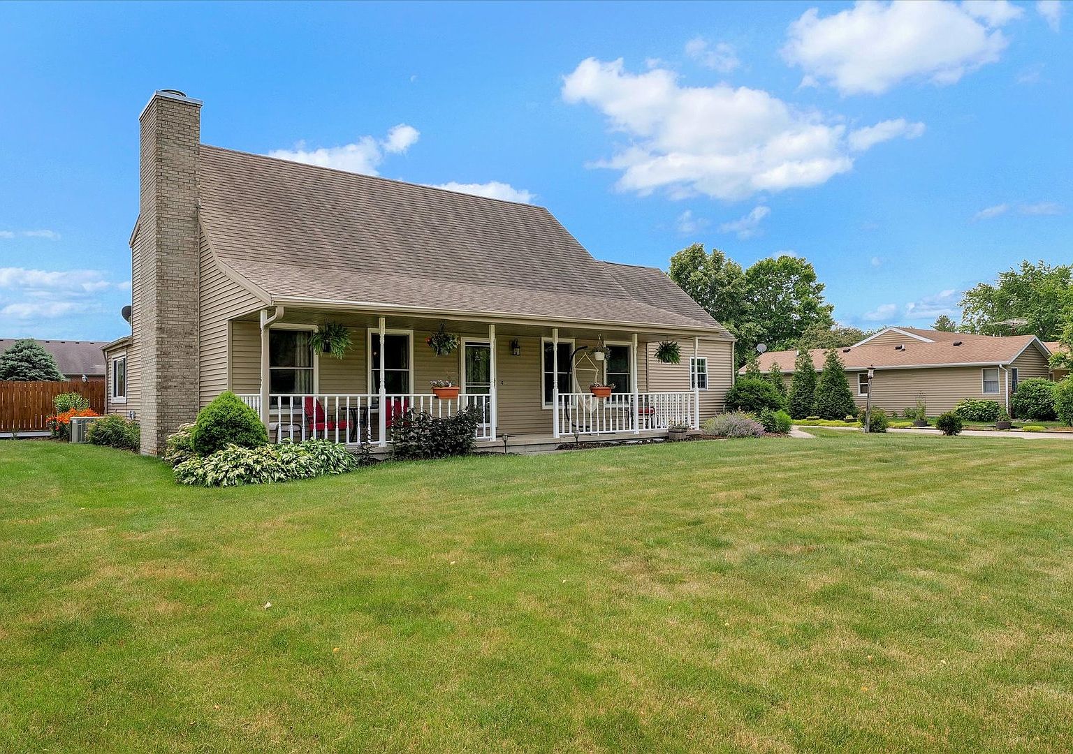 1407 Peters Dr, Saint Joseph, IL 61873 Zillow