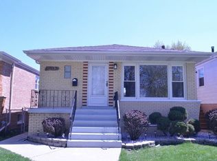 7703 Nagle Ave, Burbank, IL 60459