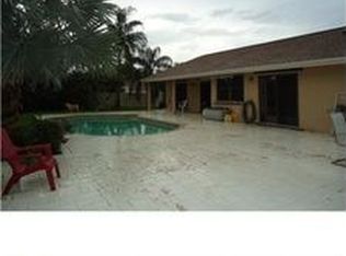 1320 White Stone Way, Davie, FL 33325