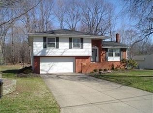 2743 Sedgewick St NE, Warren, OH