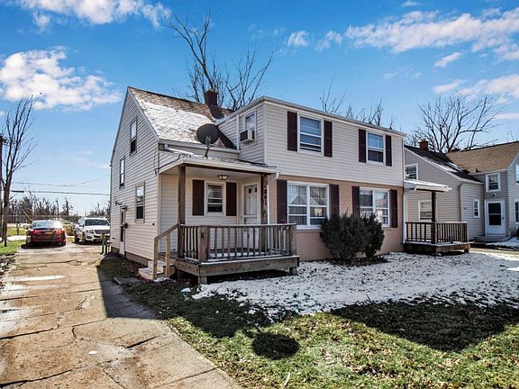 3rd image of 841 Highland Ave