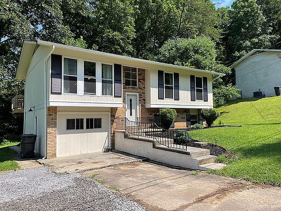 2nd image of 6520 Ellesmere Dr