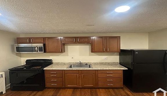 3rd image of 3112 E Federal St