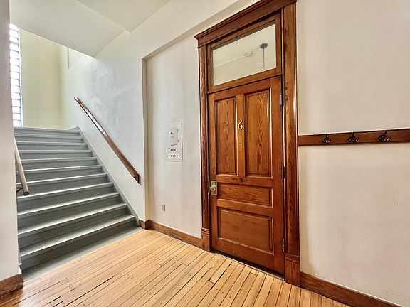 2nd image of 214 Wood St #6
