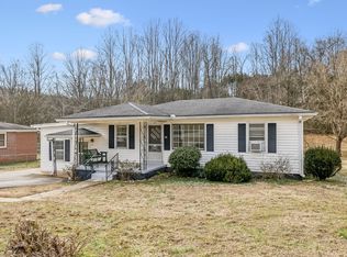 25 Lock Seven Ln, Carthage, TN 37030