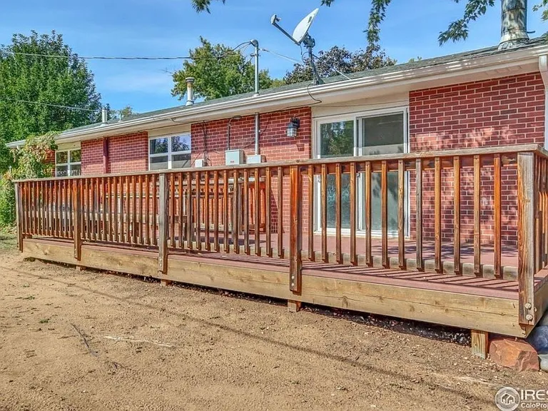 4630 Macky Way — Photo 3