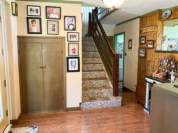 5th image of 3311 Island View Rd