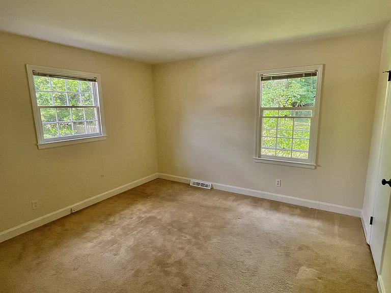 7113 Rockcliff Ct — Photo 14