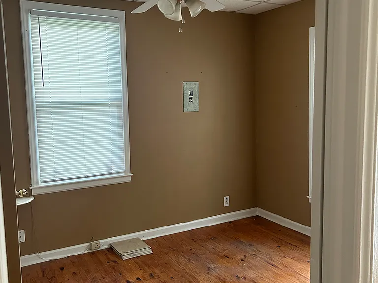 12727 Dorman Rd — Photo 11