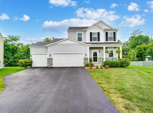 4035 Mad River Rd, Grove City, OH 43123
