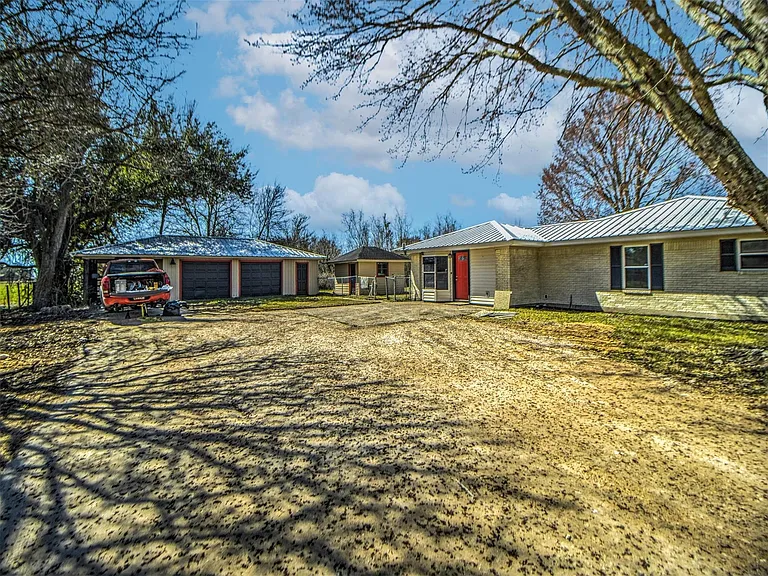 16271 Hamshire Rd — Photo 7