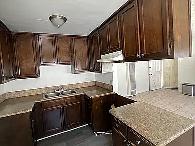 3rd image of 11205 S Broadway #1