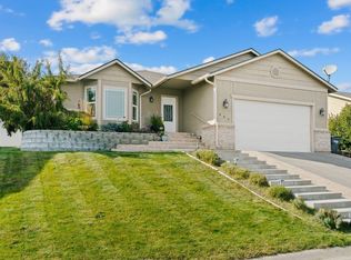 803 Braeburn Ct, Selah, WA 98942