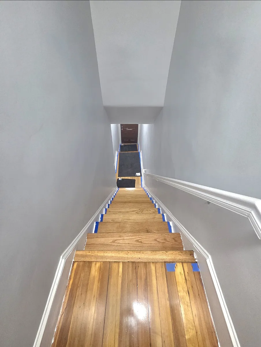 Building Photo - 142 Lincoln Ave #2