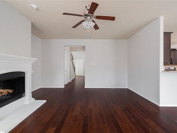 4th image of 9916 Copperhead Ln