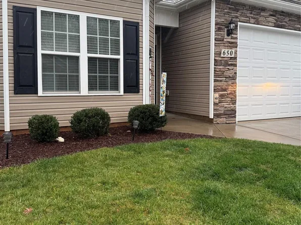 650 Retriever Ln, Mebane, NC 27302