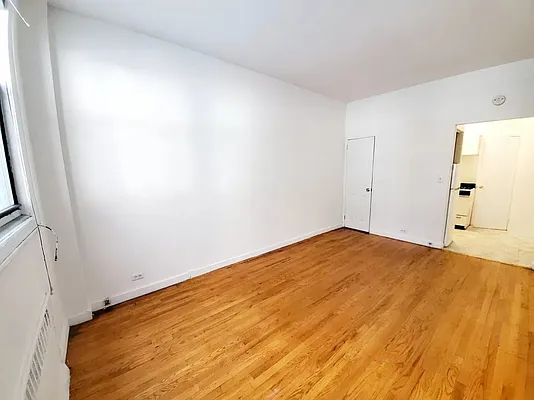 Rented by Douglas Elliman | media 11