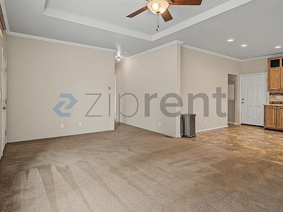 3rd image of 4700 E 18th St
