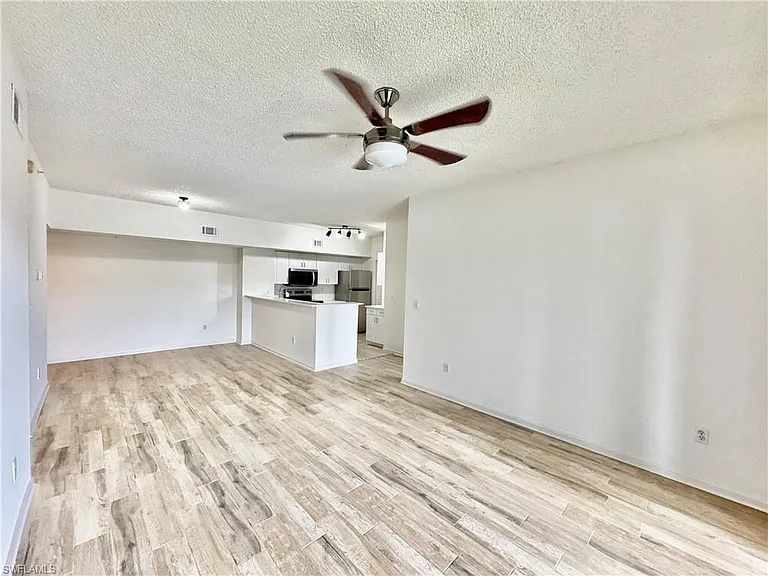 1830 Florida Club Cir #4304 — Photo 9