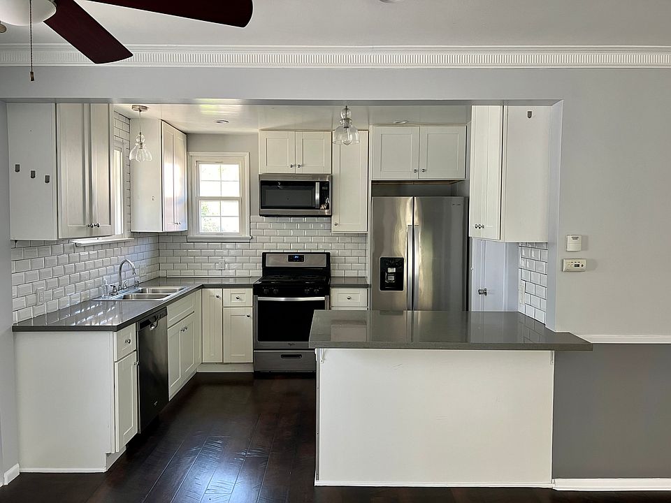 Updated Kitchen with Stainless Steel Whirlpool Appliances