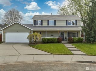 62 NW Earl Lane, College Place, WA 99324