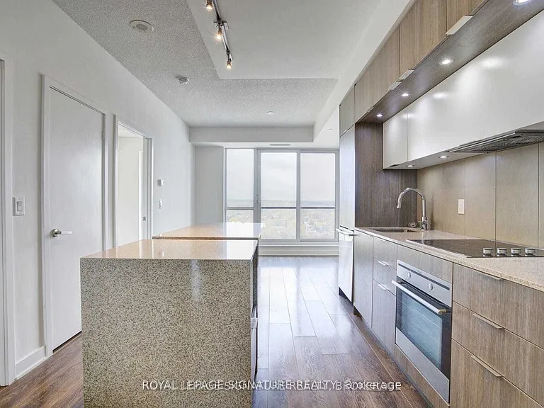 170 Sumach St #1810 — Photo 5