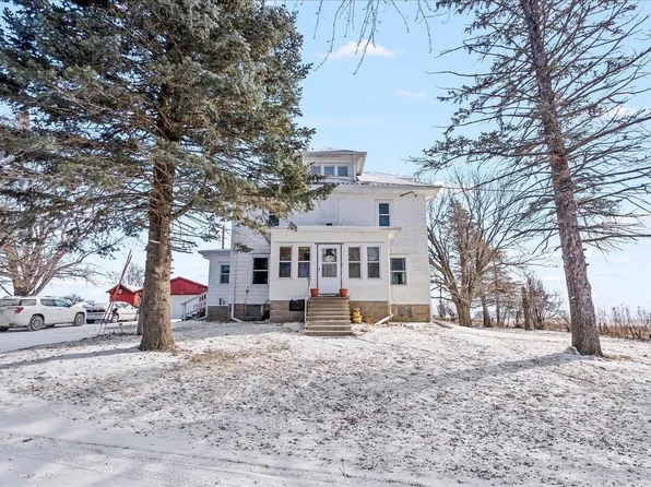 32567 160th St, Clarksville, IA 50619