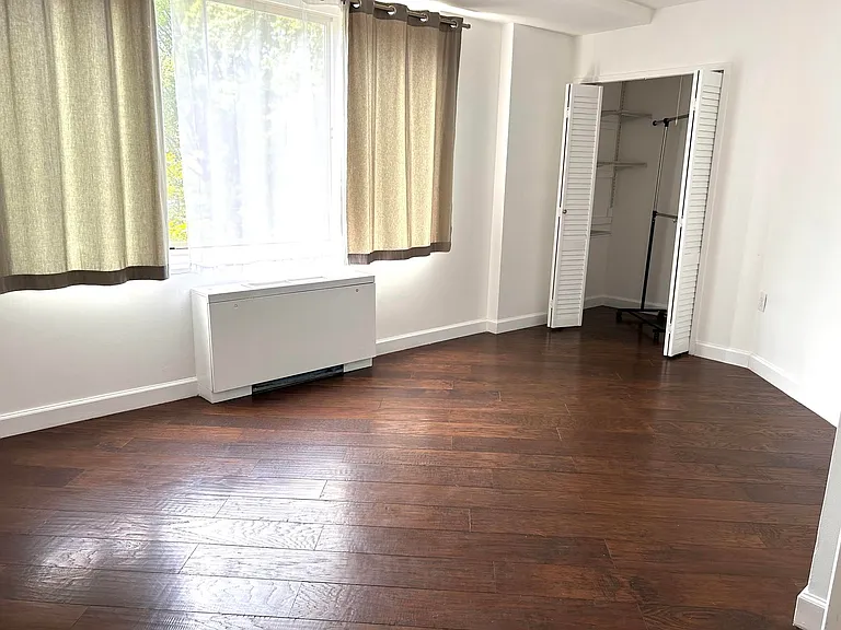 4000 Tunlaw Rd NW #318 — Photo 14