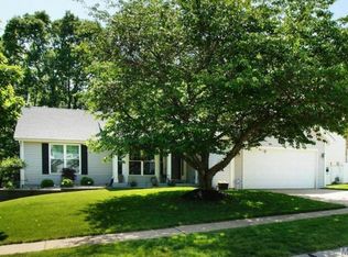 453 Alverston Ct, Ballwin, MO 63021