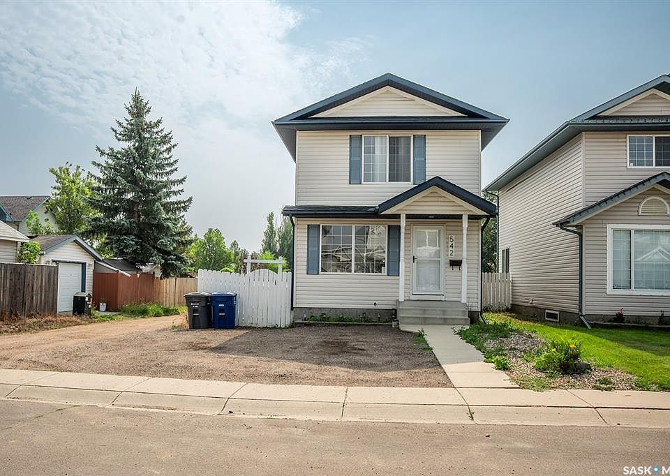 1st image of 542 Carter WAY