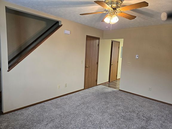 4th image of 605 Mumford Dr #B