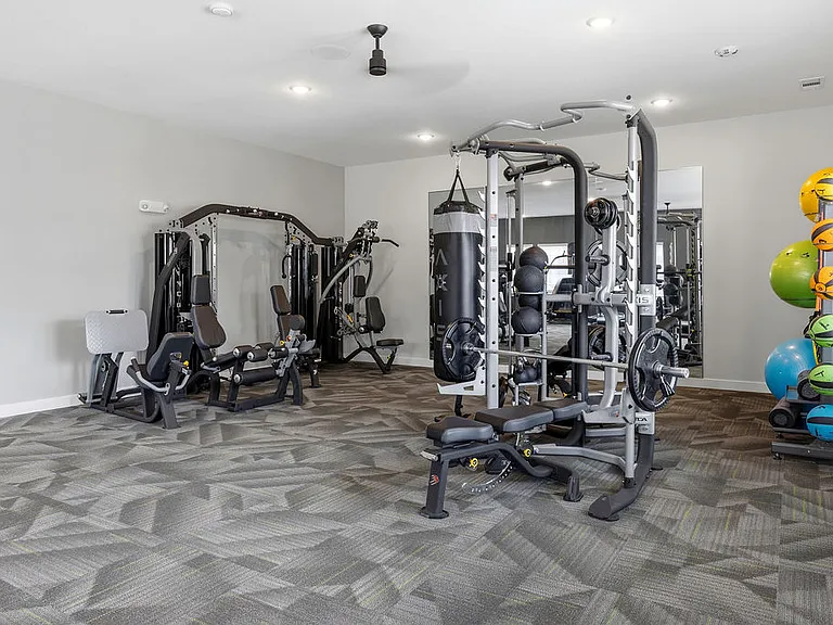 Zephyr Apartments — Photo 47
