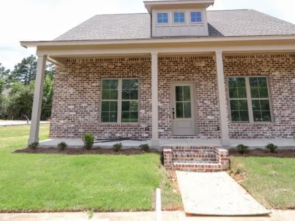 140 Northgate Cir, Saltillo, MS 38866