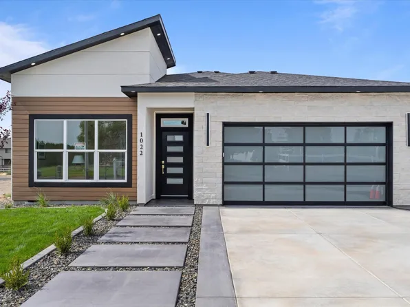 1022 Road 64, Pasco, WA 99301