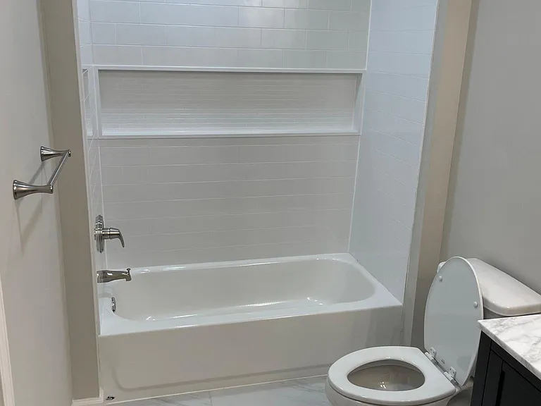 706 Avenue C SE — Photo 24