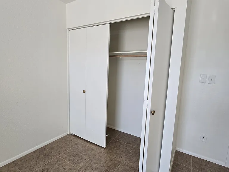 1144 E Palmcroft Dr — Photo 26