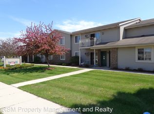 225 Humar St APT 10, West Bend, WI 53095