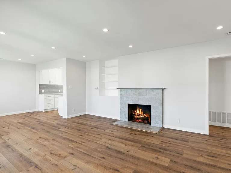 11414 Francis Pl — Photo 4