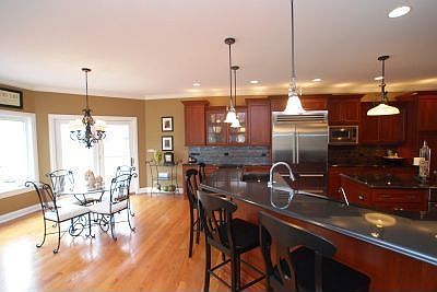 5th image of 11N580 Stoneridge Ct