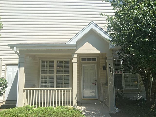 2nd image of 702 Morris Ct